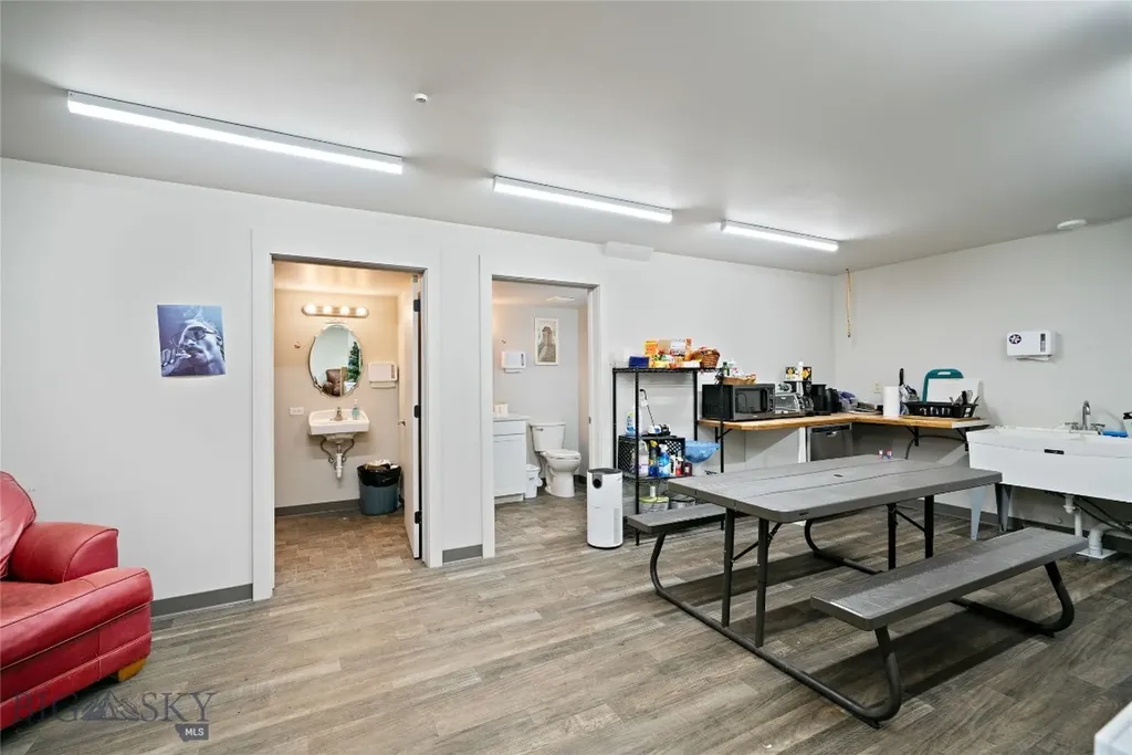 7795 Thorpe Road Bozeman MT 59718