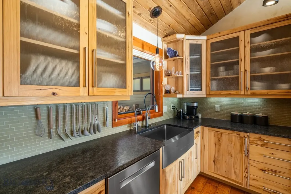 2710 Little Coyote Road Big Sky MT 59716