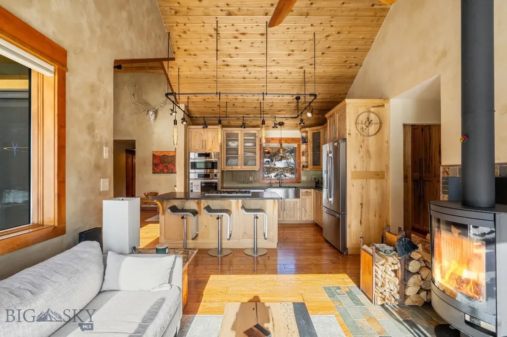 2710 Little Coyote Road Big Sky MT 59716
