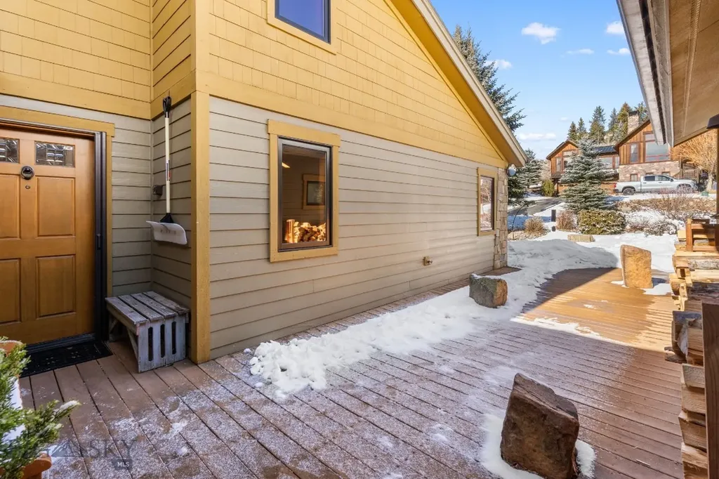 2710 Little Coyote Road Big Sky MT 59716