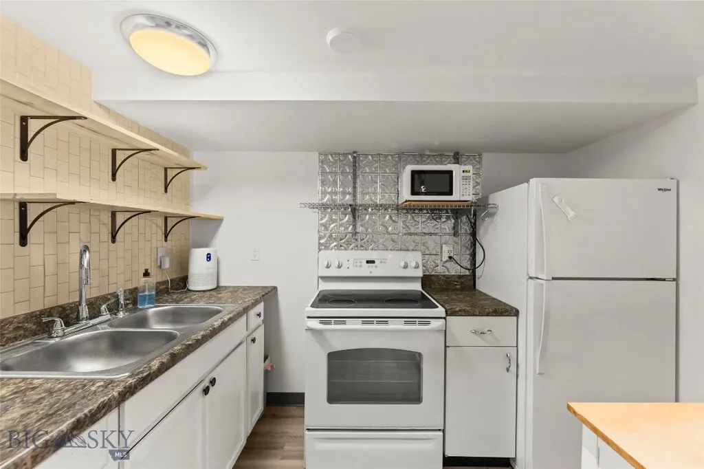119 S Yellowstone Street Livingston MT 59047