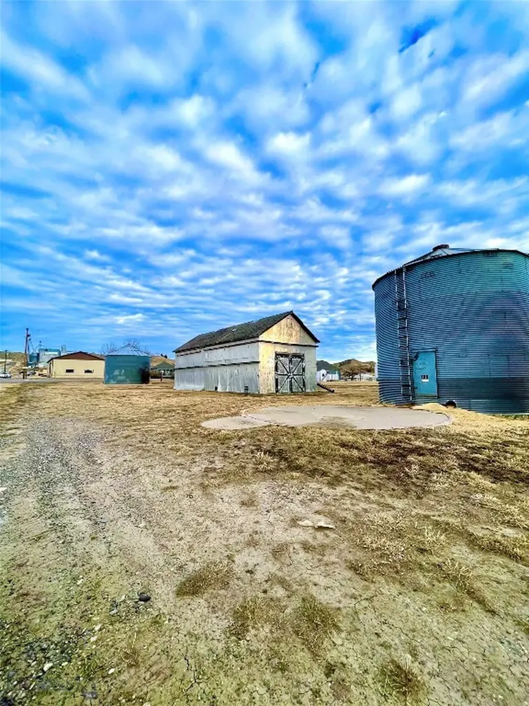 2501 Saint Charles Street Fort Benton MT 59442