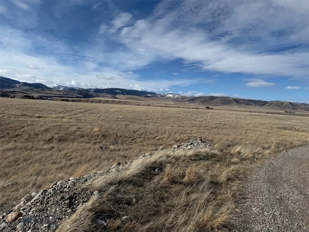 Madison River Tracts Parcel 8 Cameron MT 59720