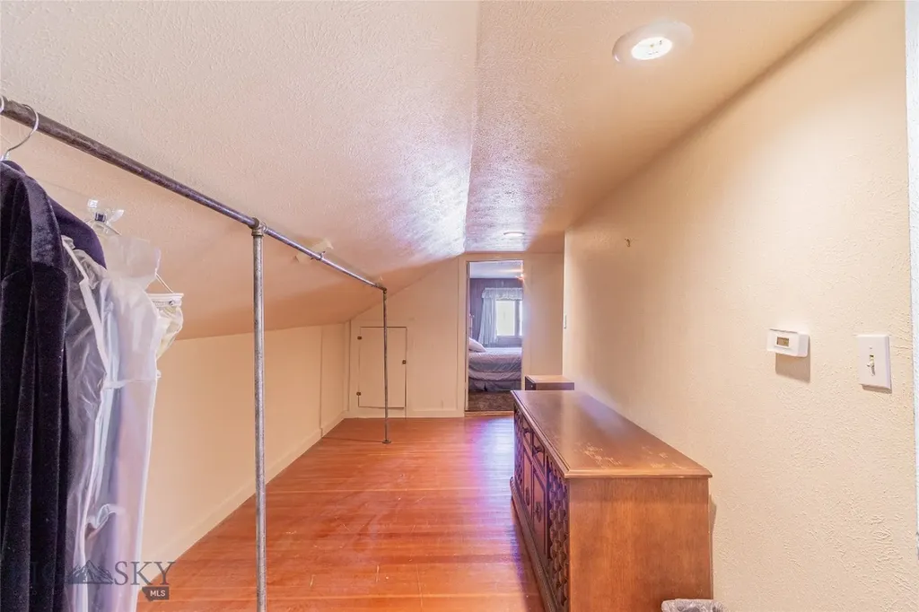 526 S Washington Butte MT 59701