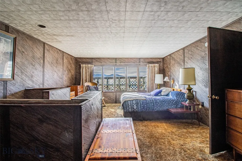 526 S Washington Butte MT 59701
