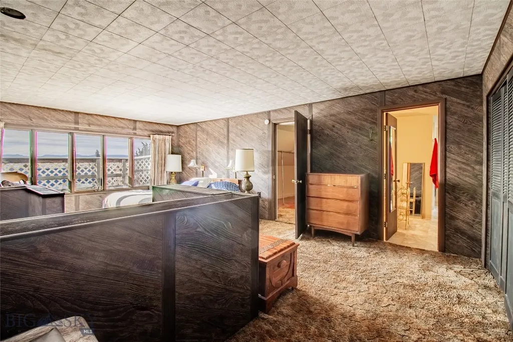 526 S Washington Butte MT 59701