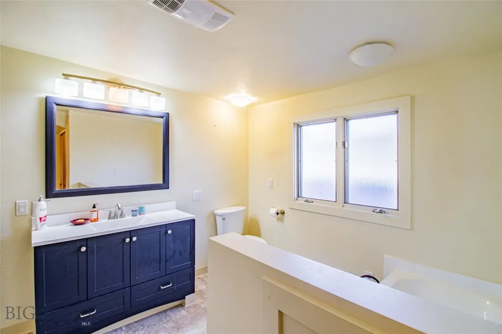 526 S Washington Butte MT 59701