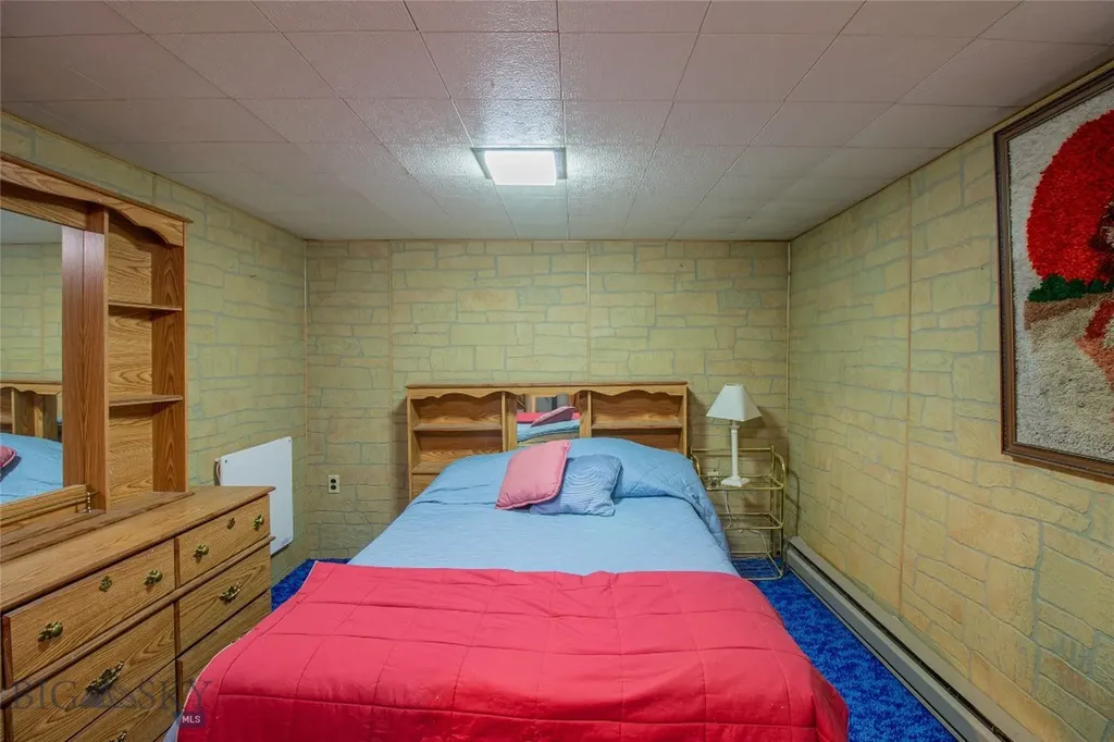 526 S Washington Butte MT 59701