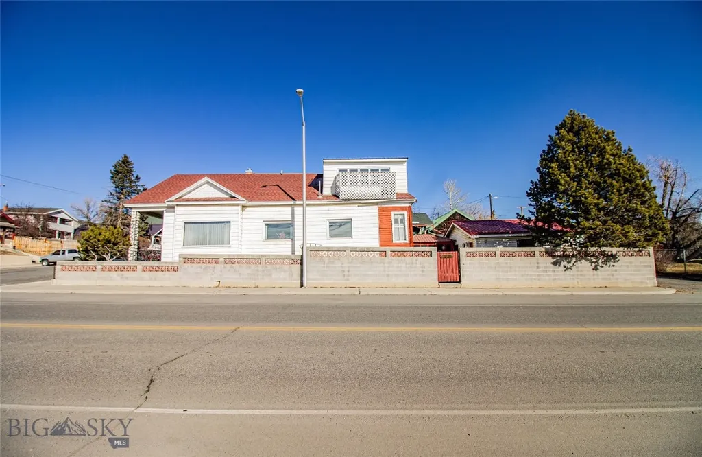 526 S Washington Butte MT 59701