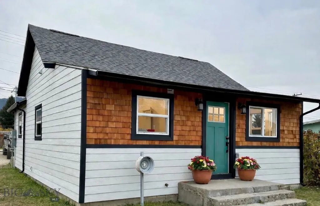 3320 Paxson Butte MT 59701