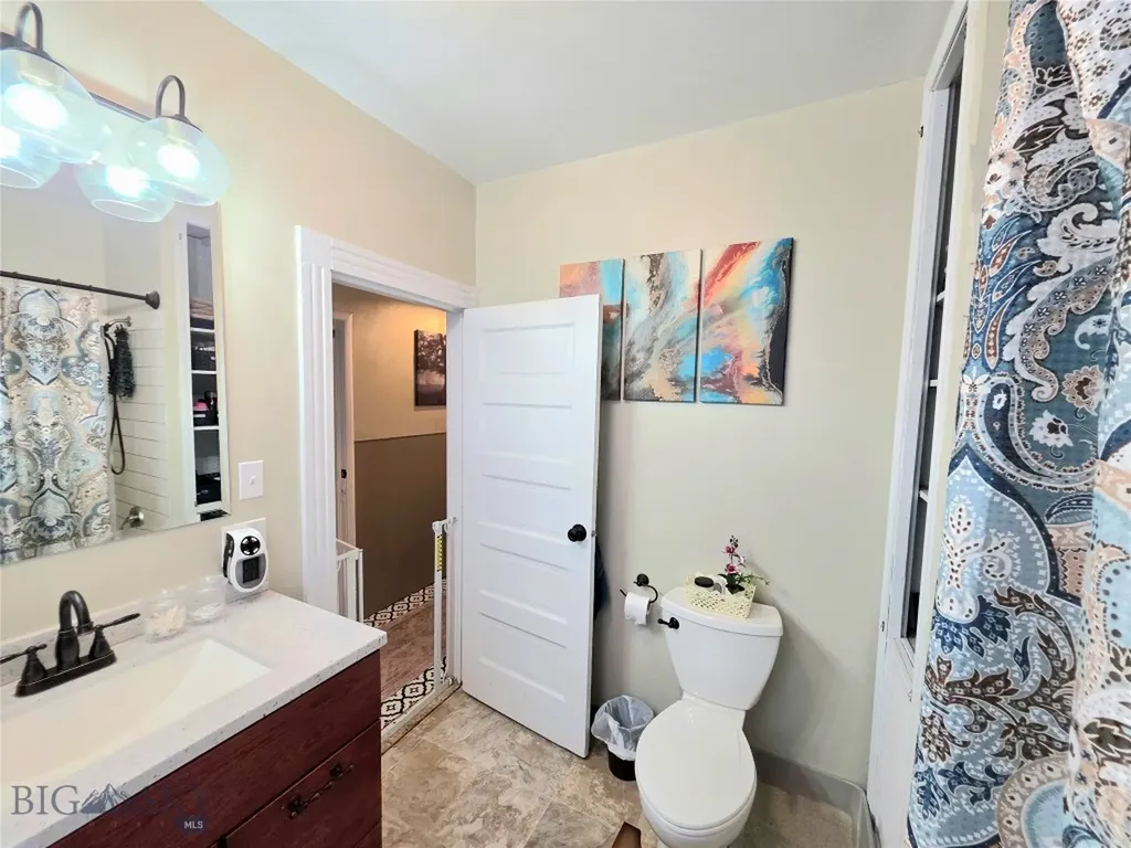 1009 Caledonia Street Butte MT 59701