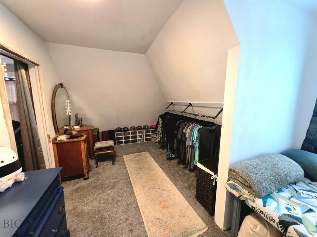 1009 Caledonia Street Butte MT 59701