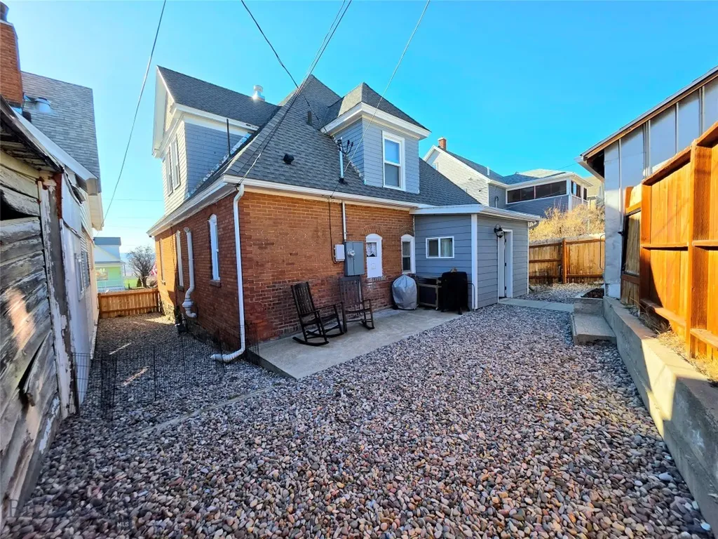 1009 Caledonia Street Butte MT 59701