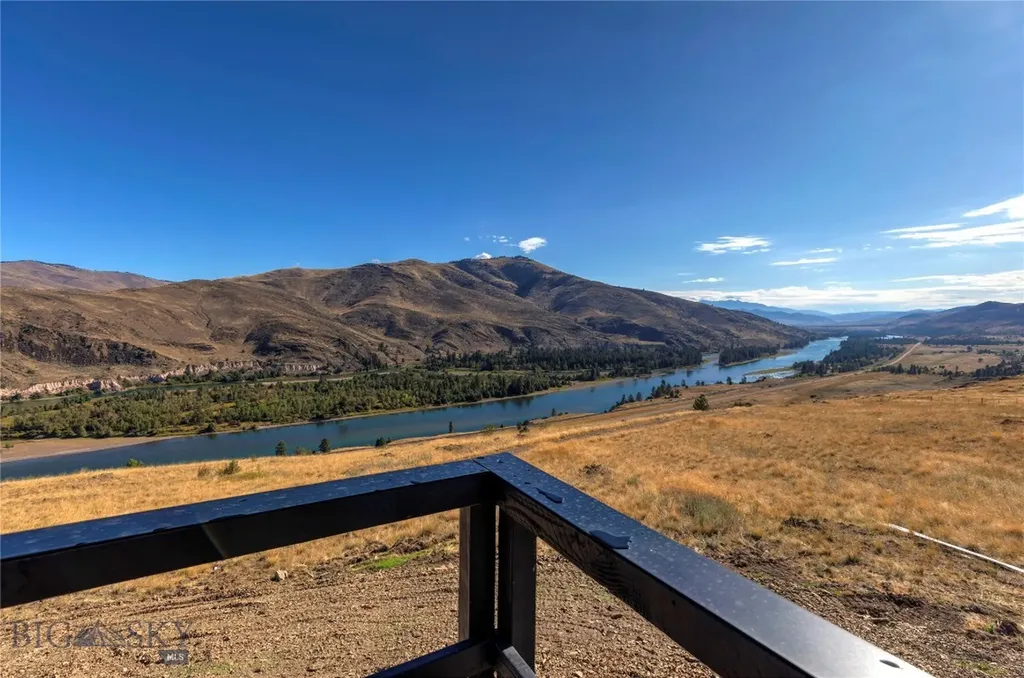 9800 Highway 200 Dixon MT 59831