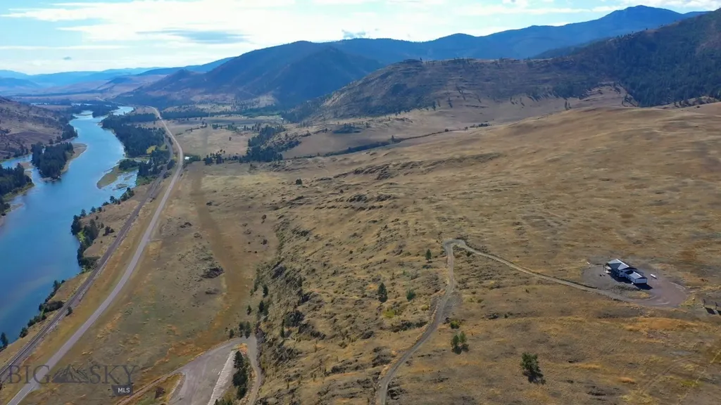 9800 Highway 200 Dixon MT 59831