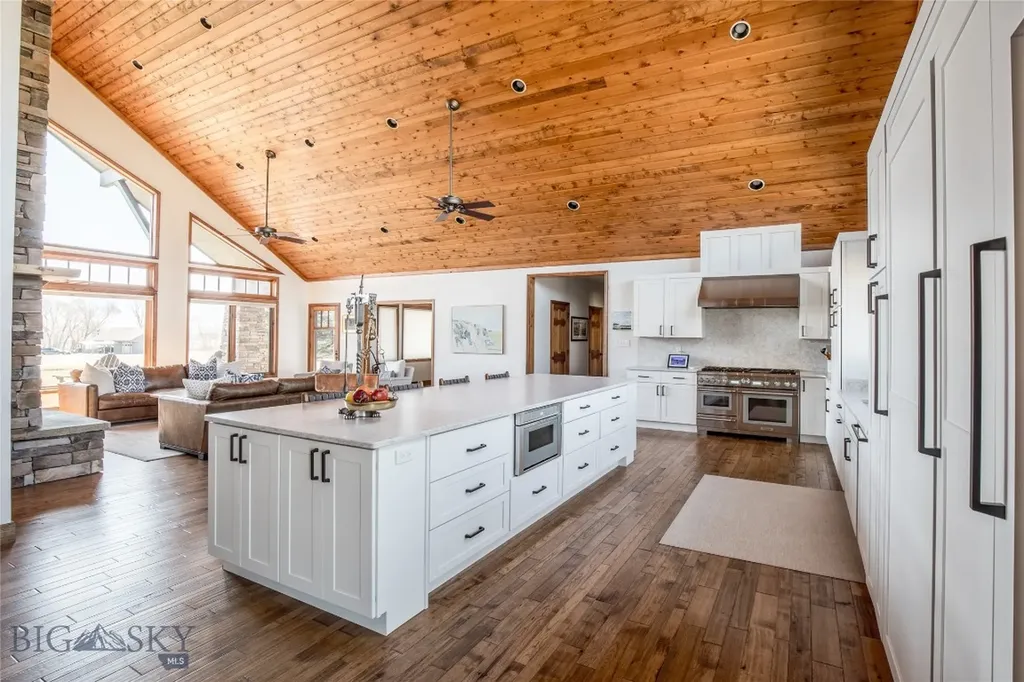 10 Wood Duck Road Ennis MT 59729