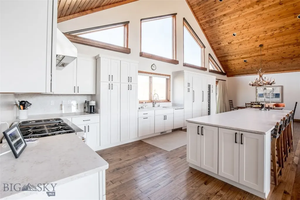 10 Wood Duck Road Ennis MT 59729