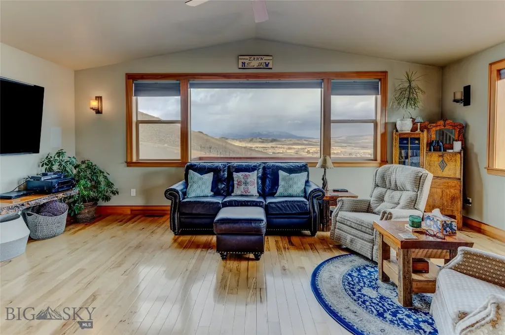 1006 Eagle Court Livingston MT 59047