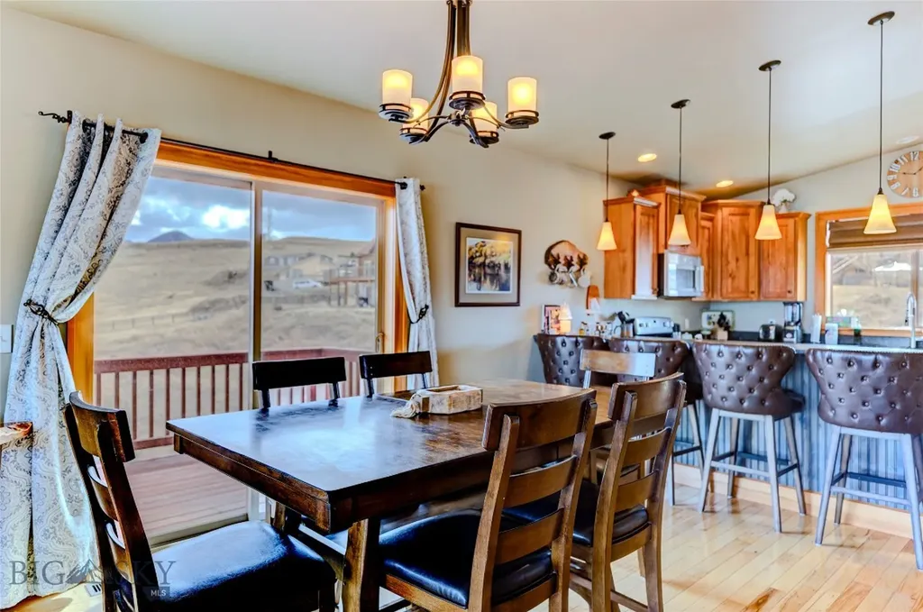 1006 Eagle Court Livingston MT 59047