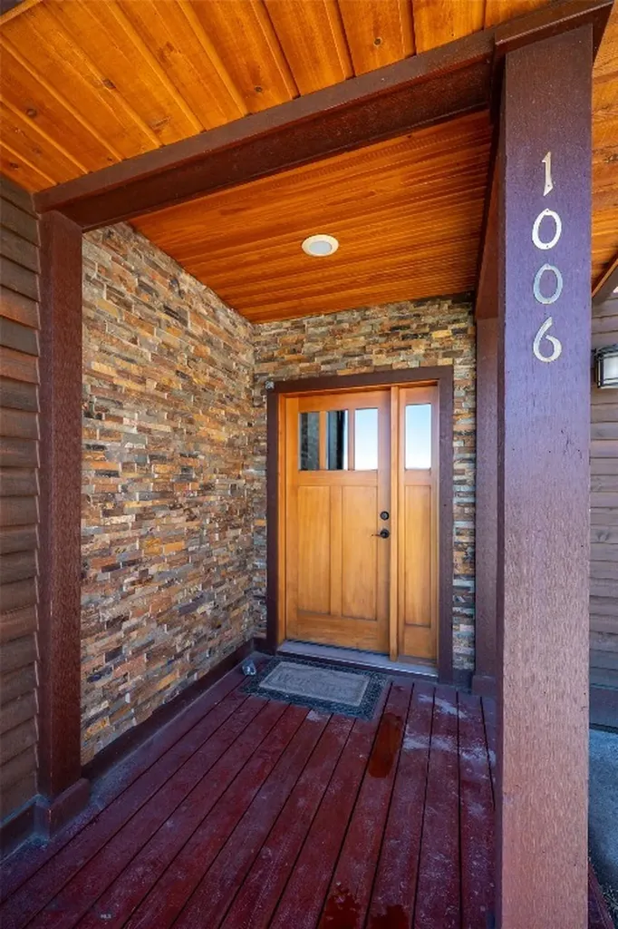 1006 Eagle Court Livingston MT 59047