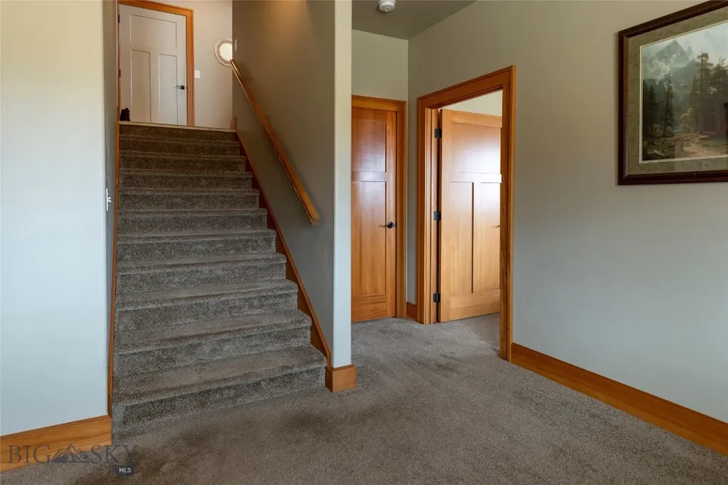 1006 Eagle Court Livingston MT 59047