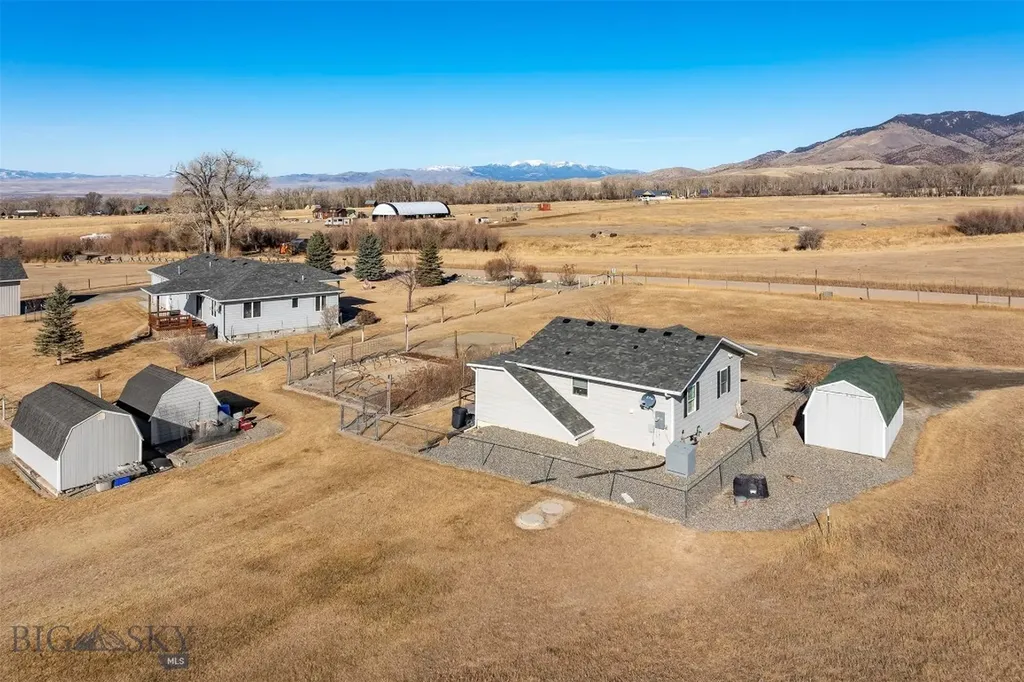 120 & 126 Kearney Lane Sheridan MT 59749