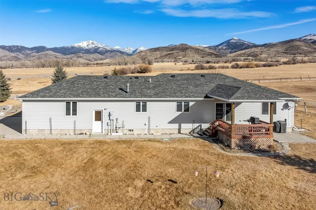 120 & 126 Kearney Lane Sheridan MT 59749