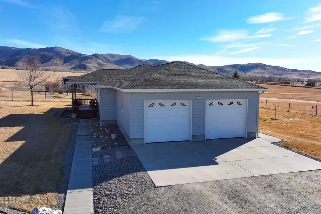 120 & 126 Kearney Lane Sheridan MT 59749