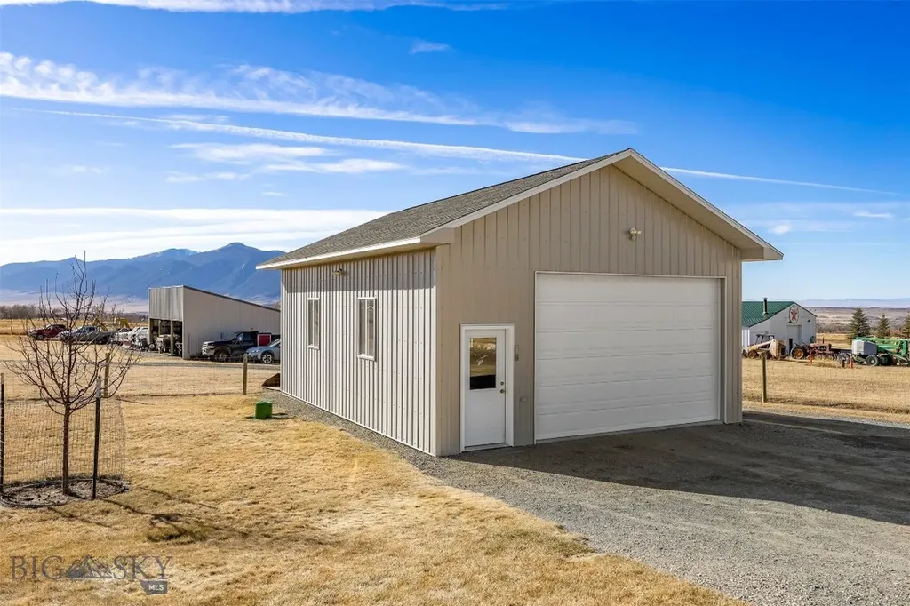 120 & 126 Kearney Lane Sheridan MT 59749