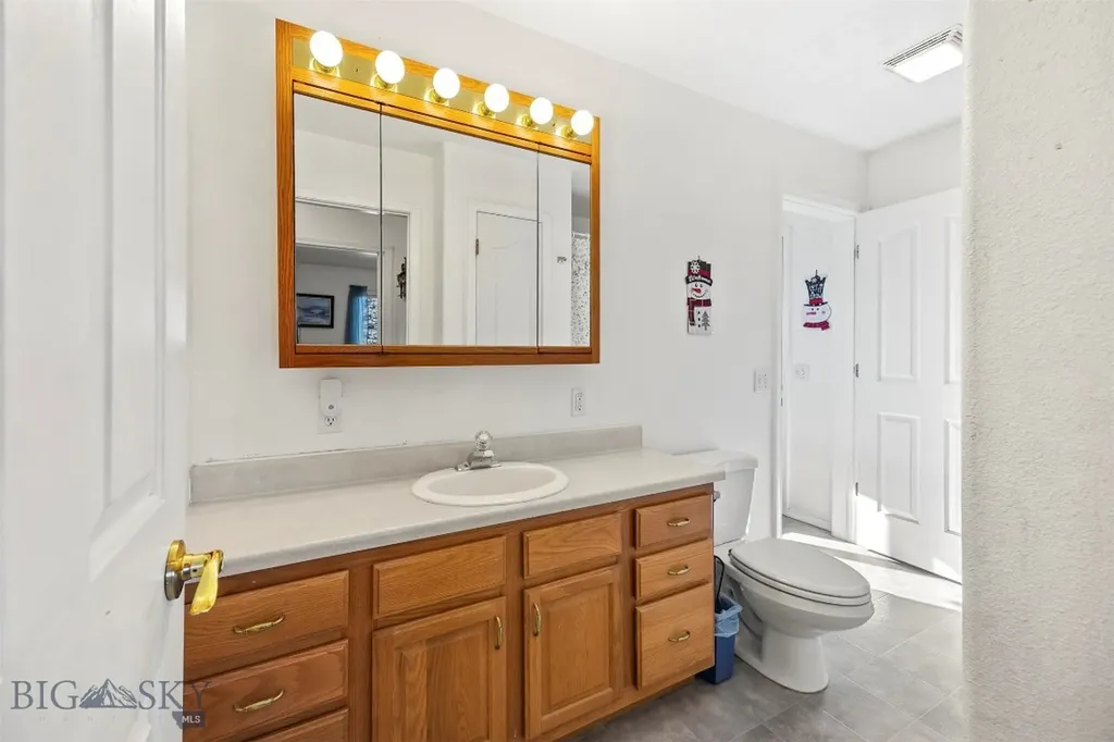120 & 126 Kearney Lane Sheridan MT 59749