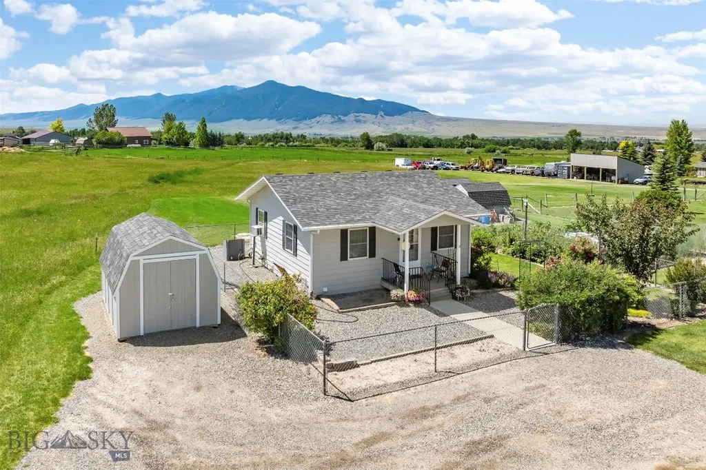 120 & 126 Kearney Lane Sheridan MT 59749