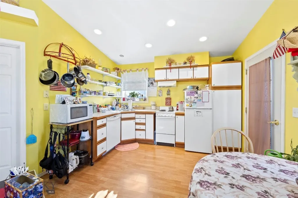 120 & 126 Kearney Lane Sheridan MT 59749