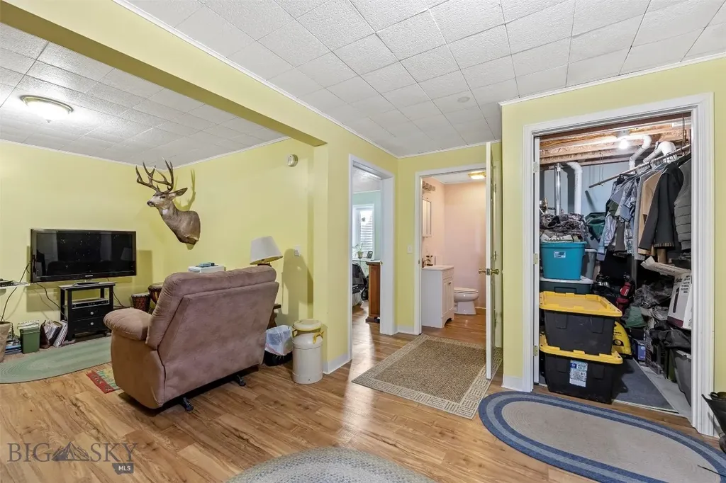 120 & 126 Kearney Lane Sheridan MT 59749