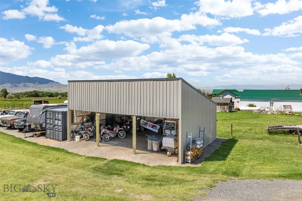120 & 126 Kearney Lane Sheridan MT 59749