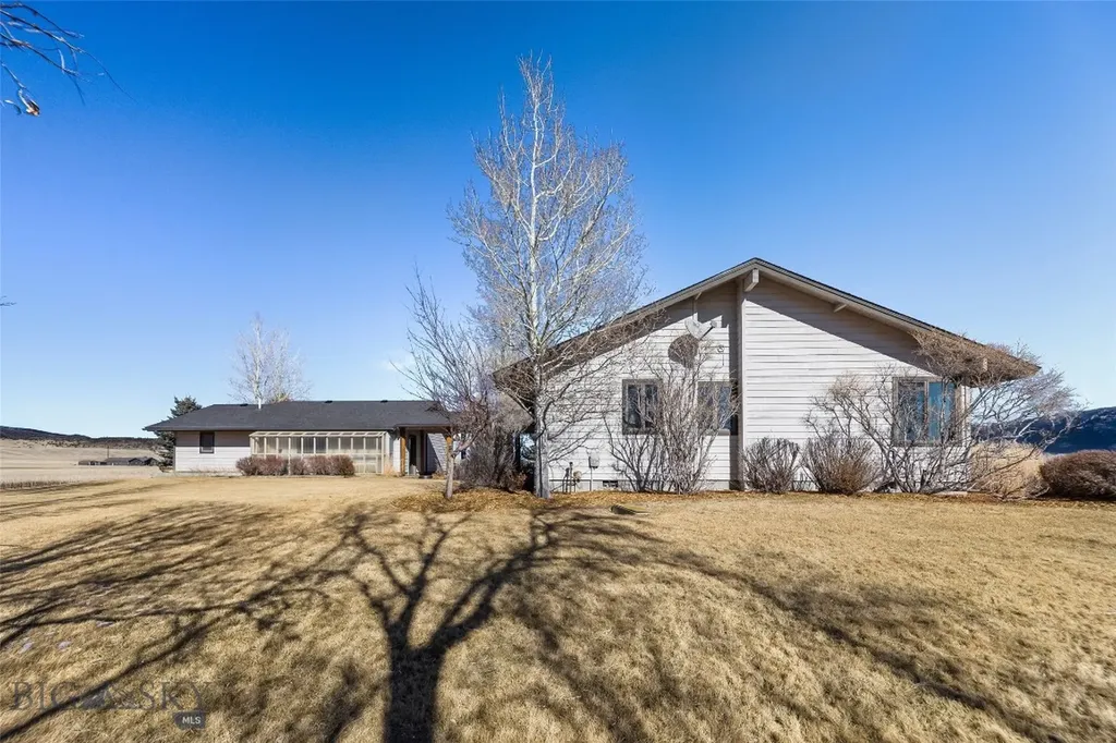 19 Green Wing Road Ennis MT 59729