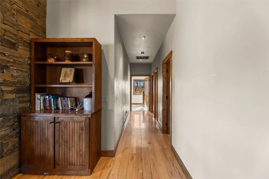 19 Green Wing Road Ennis MT 59729