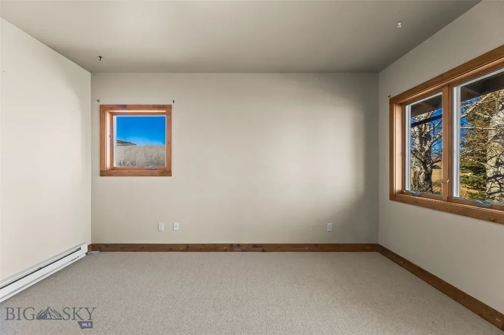 19 Green Wing Road Ennis MT 59729