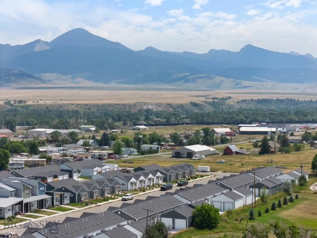 407 Brookline Street Livingston MT 59047