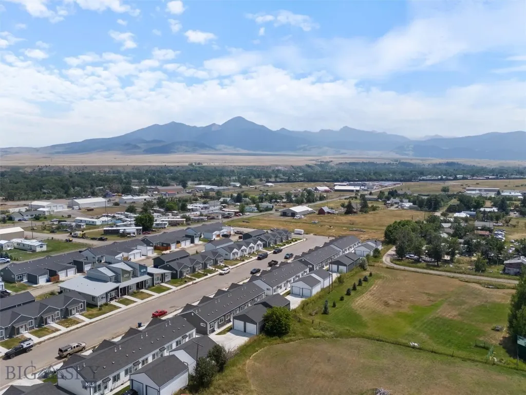407 Brookline Street Livingston MT 59047