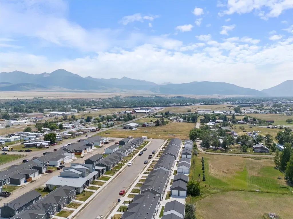 407 Brookline Street Livingston MT 59047