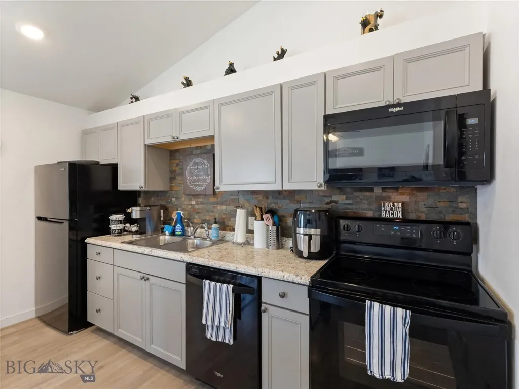 407 Brookline Street Livingston MT 59047