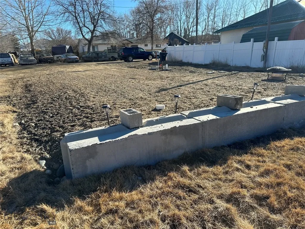 109 Flick Lane Sheridan MT 59749