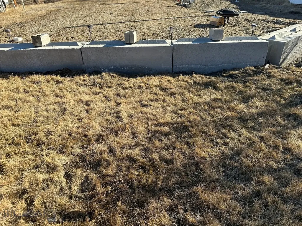109 Flick Lane Sheridan MT 59749