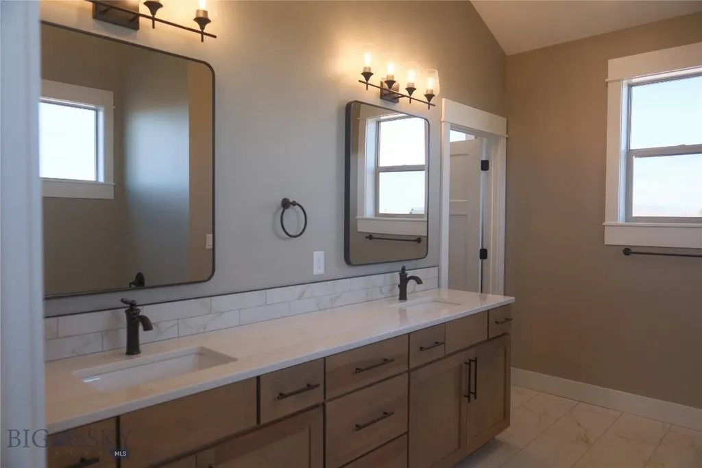 330 Swayback Lane Bozeman MT 59718