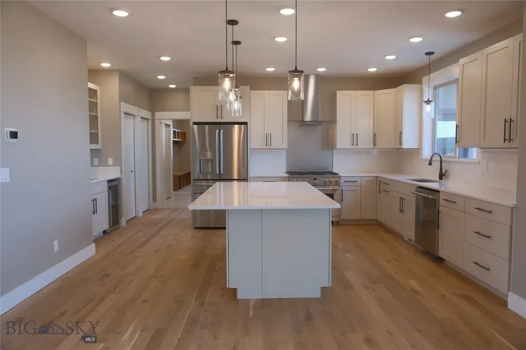 330 Swayback Lane Bozeman MT 59718