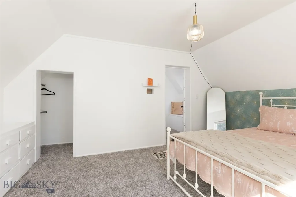 209 S Tracy Bozeman MT 59715