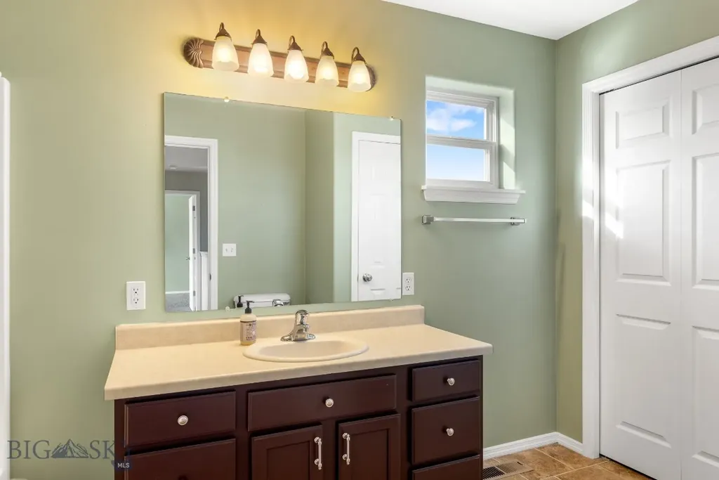 171 Meadow Brook Lane Belgrade MT 59714