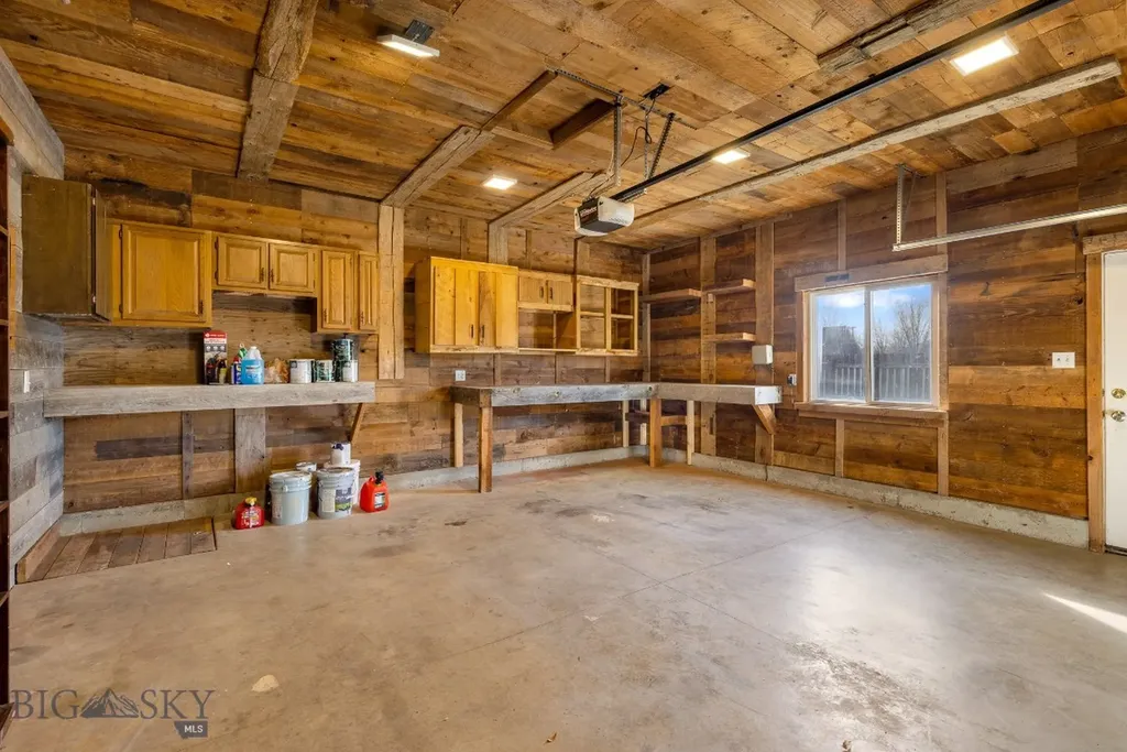 171 Meadow Brook Lane Belgrade MT 59714