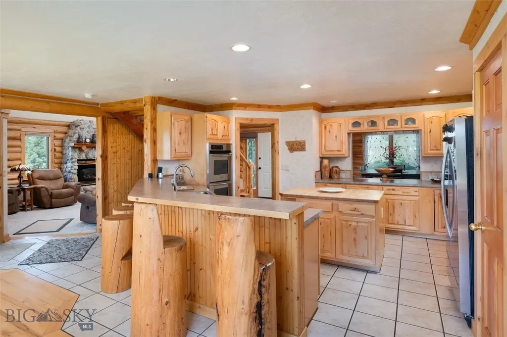 445 Ghost Canyon Court Belgrade MT 59714