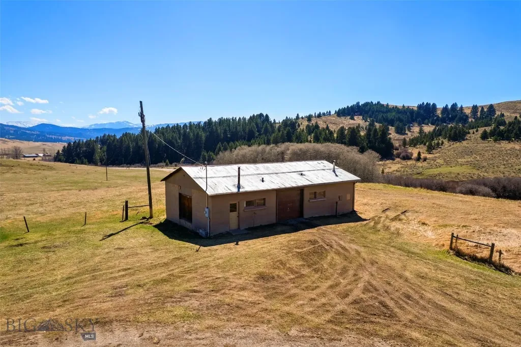 2368 Jackson Creek Road Bozeman MT 59715